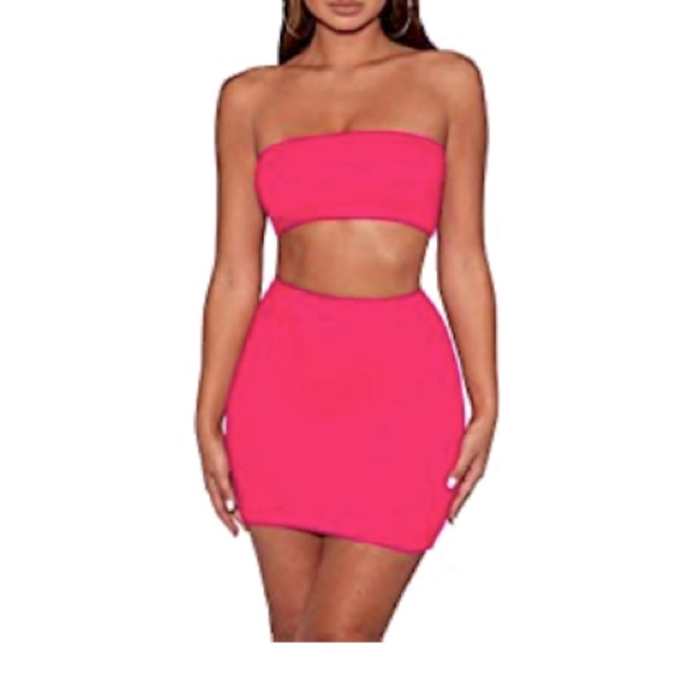 Sexy 2 Piece Outfit: Tube Crop Top Skirt Set Bodycon Mini Dress